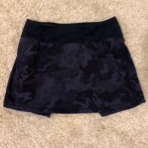 Lululemon black camo skort. Size 4